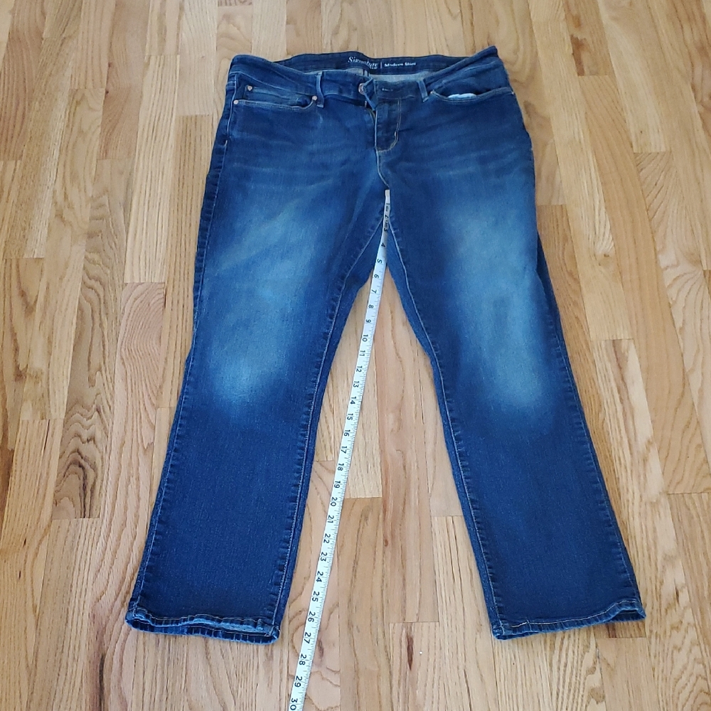 Signature by Levi Strauss Women's Straight Leg Jeans in Medium Blue